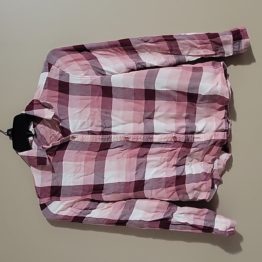 Flannel long sleeve shirt